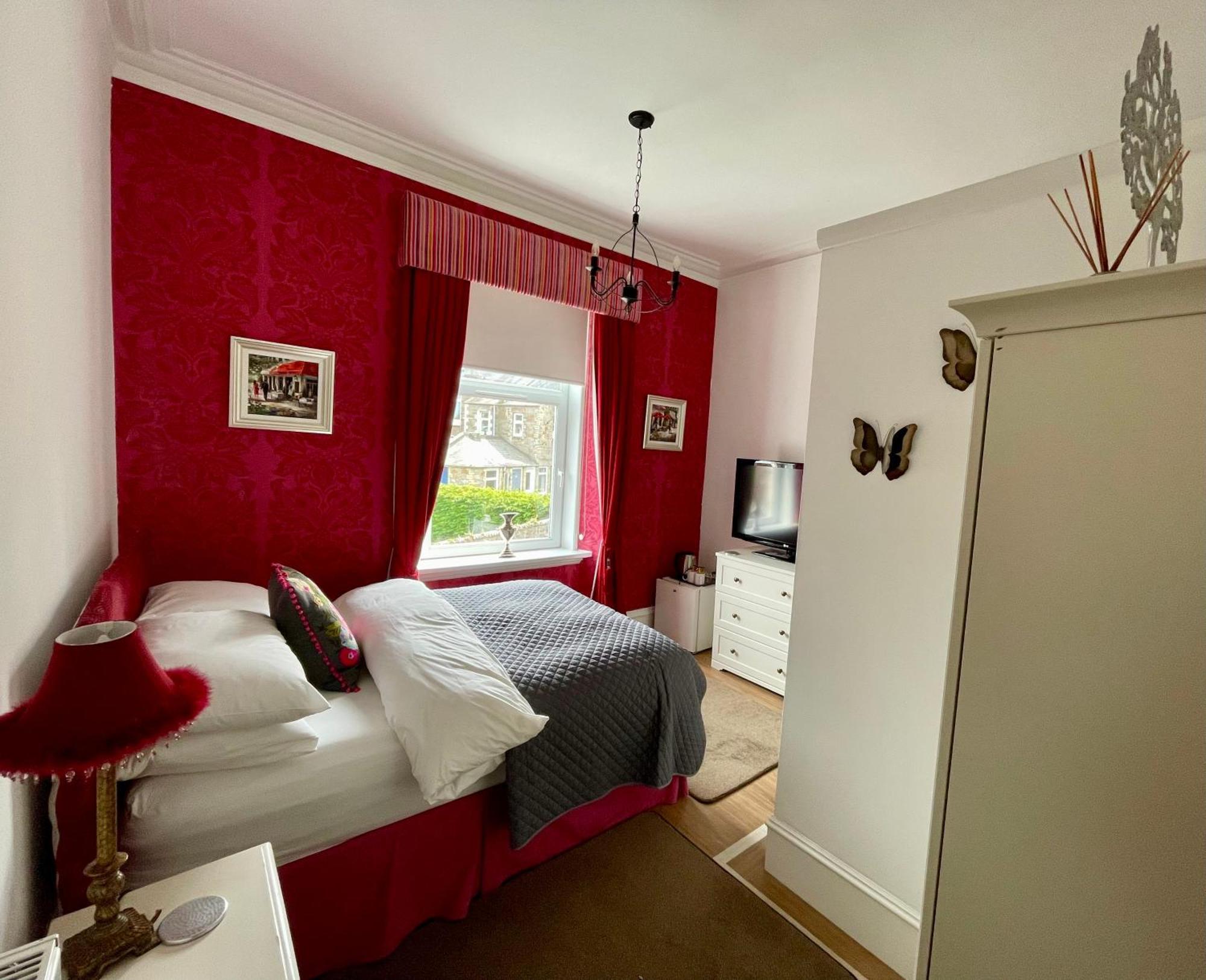 Hannahs Guesthouse Абердин Экстерьер фото