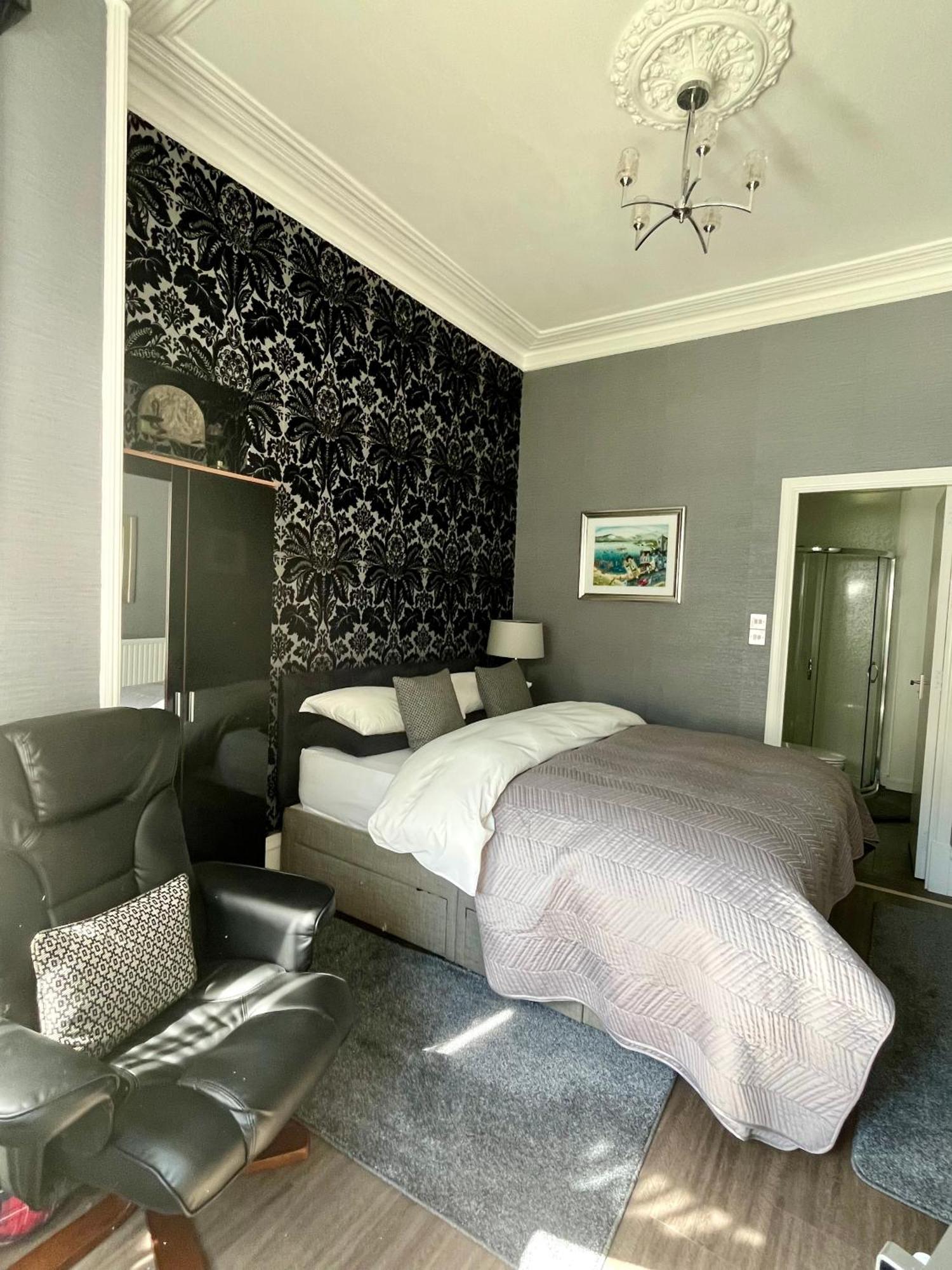 Hannahs Guesthouse Абердин Экстерьер фото