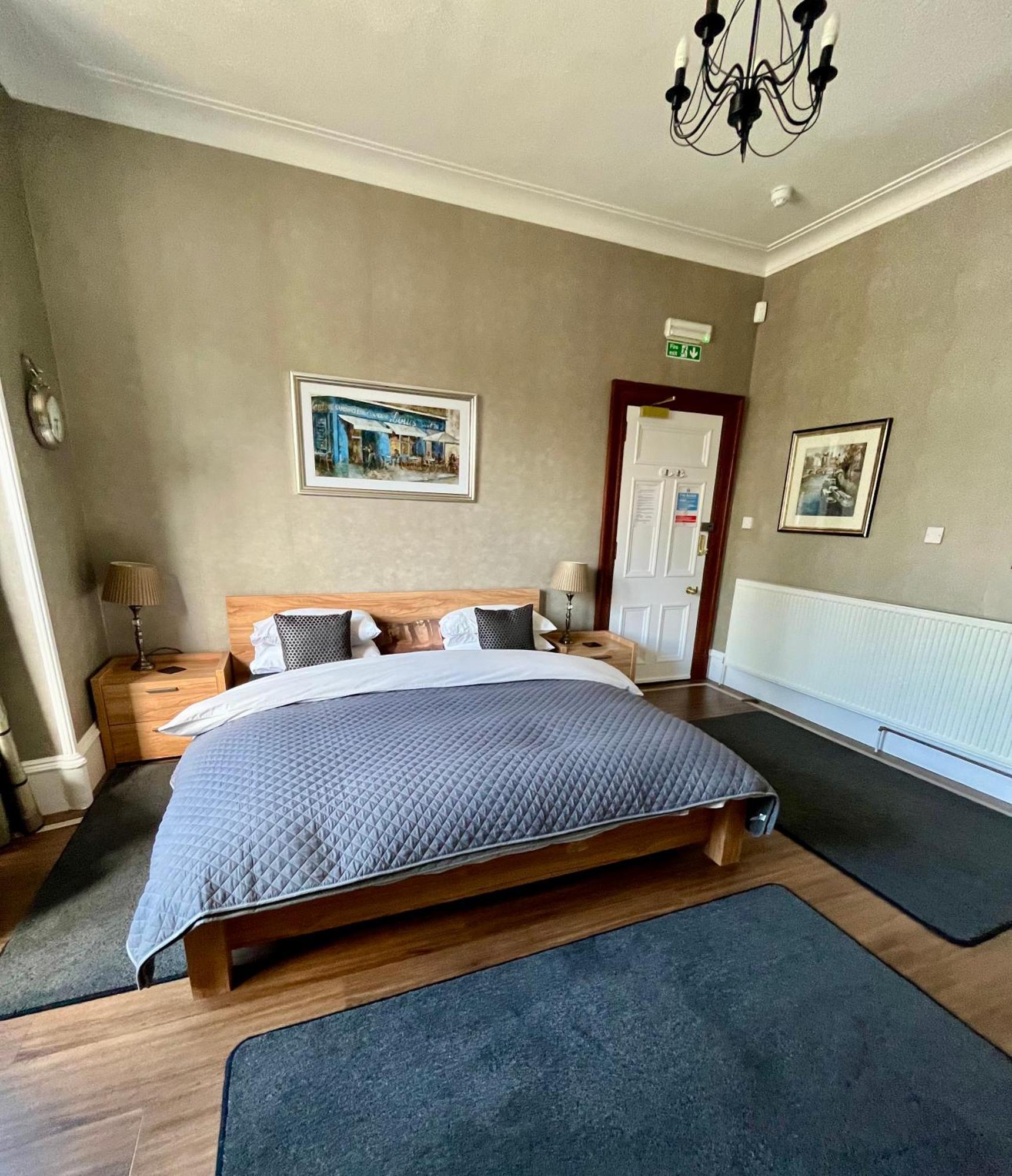 Hannahs Guesthouse Абердин Экстерьер фото