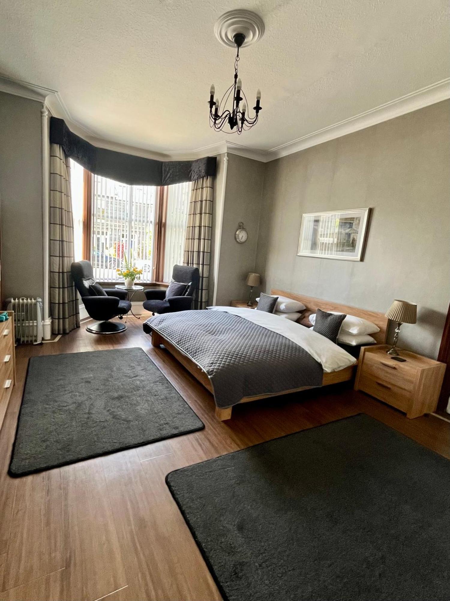 Hannahs Guesthouse Абердин Экстерьер фото